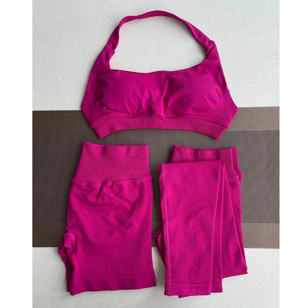 Seamless Women’s Leggings – Scrunch Bum Yoga & Gym Pants