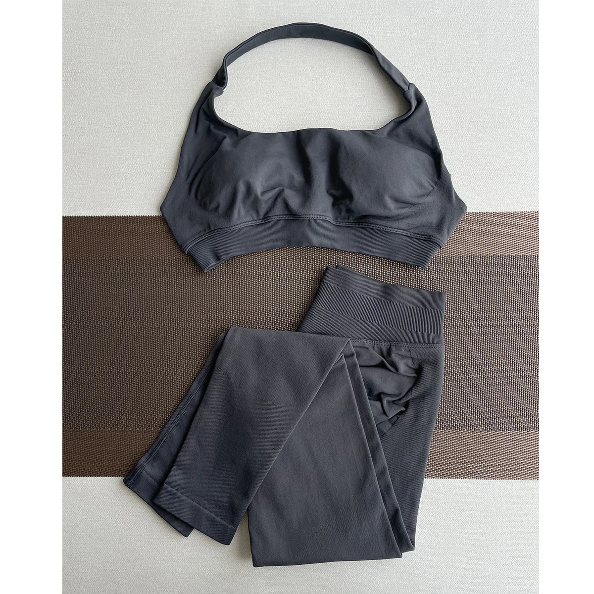 Seamless Women’s Leggings – Scrunch Bum Yoga & Gym Pants