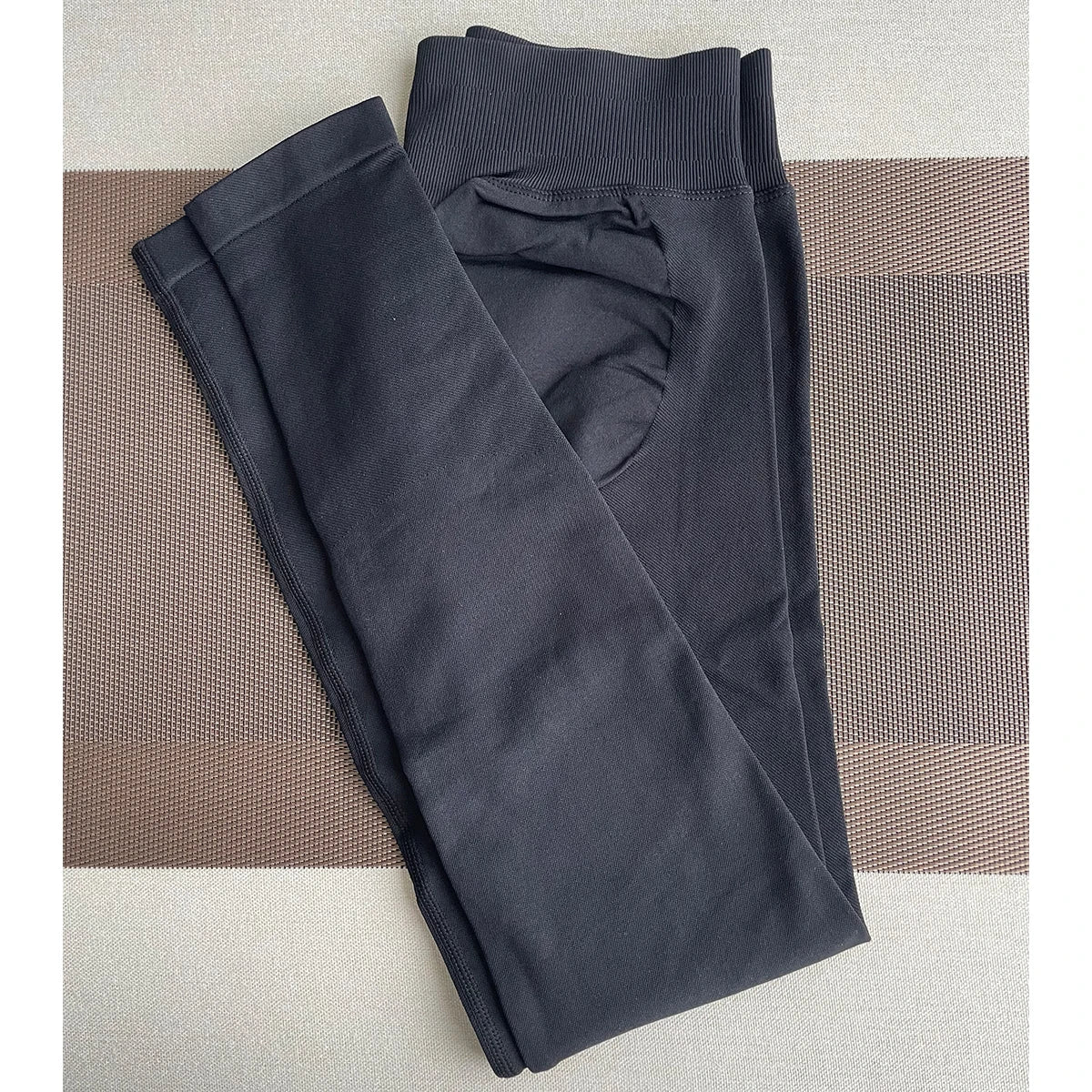 Seamless Women’s Leggings – Scrunch Bum Yoga & Gym Pants