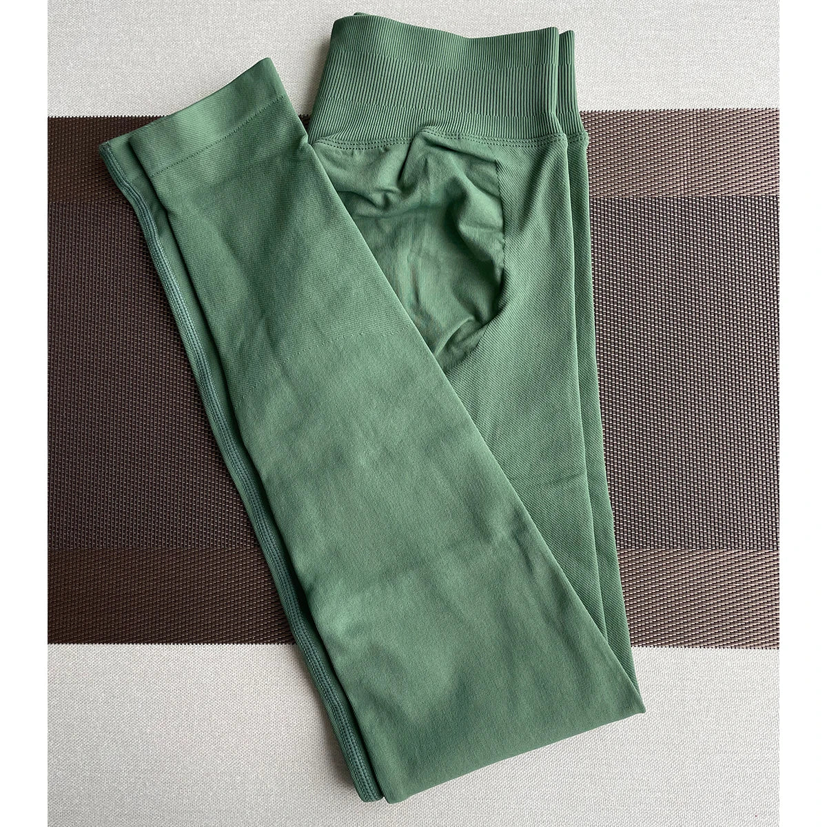 Seamless Women’s Leggings – Scrunch Bum Yoga & Gym Pants