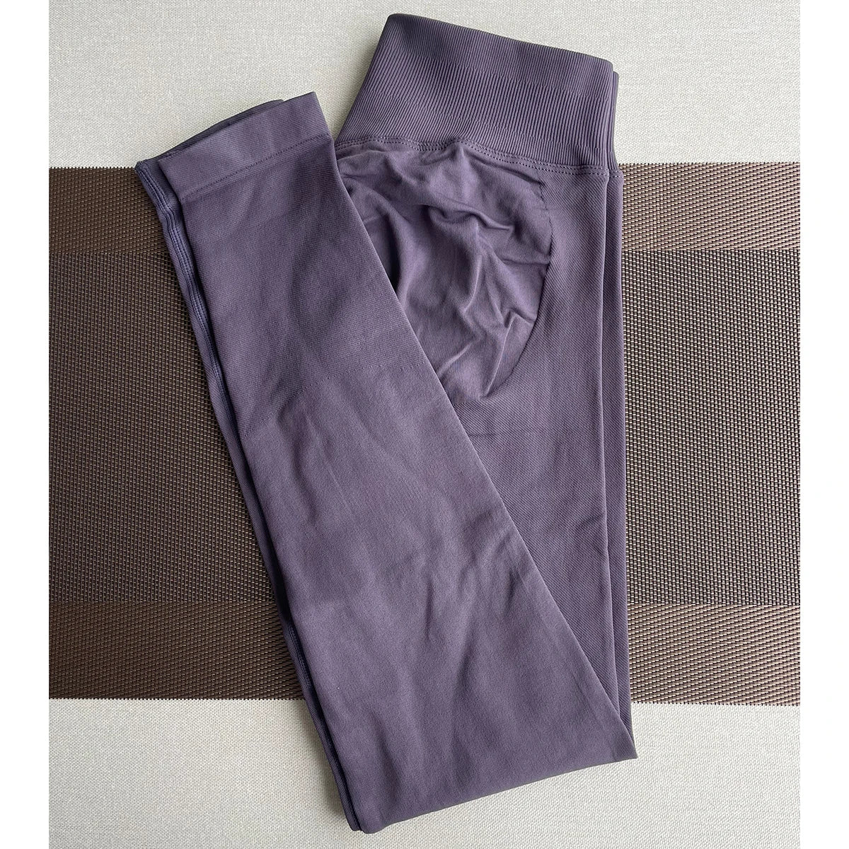 Seamless Women’s Leggings – Scrunch Bum Yoga & Gym Pants