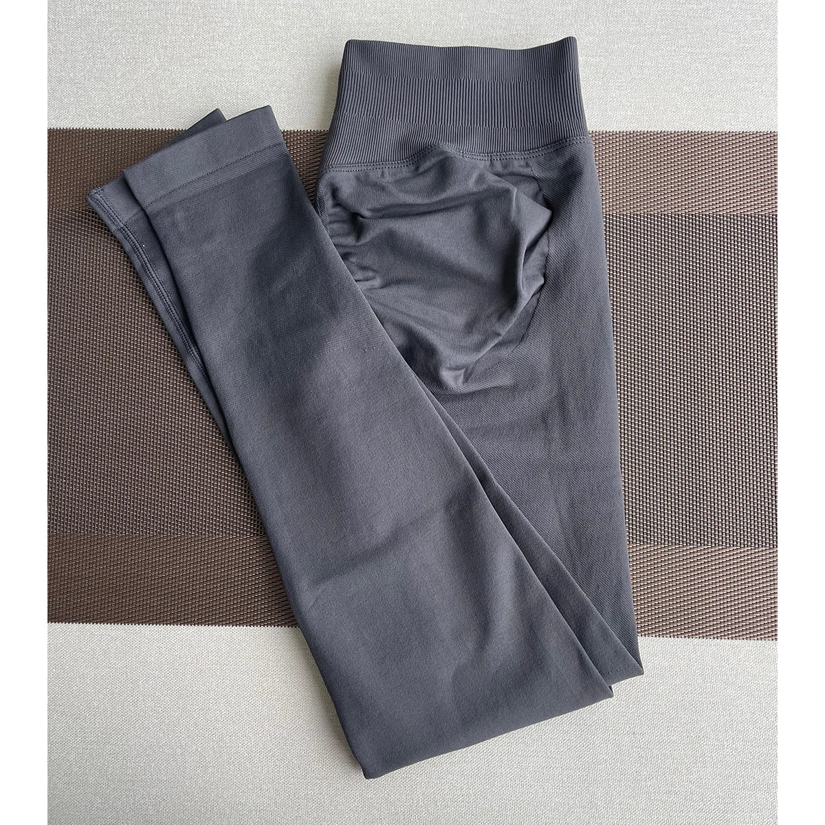 Seamless Women’s Leggings – Scrunch Bum Yoga & Gym Pants