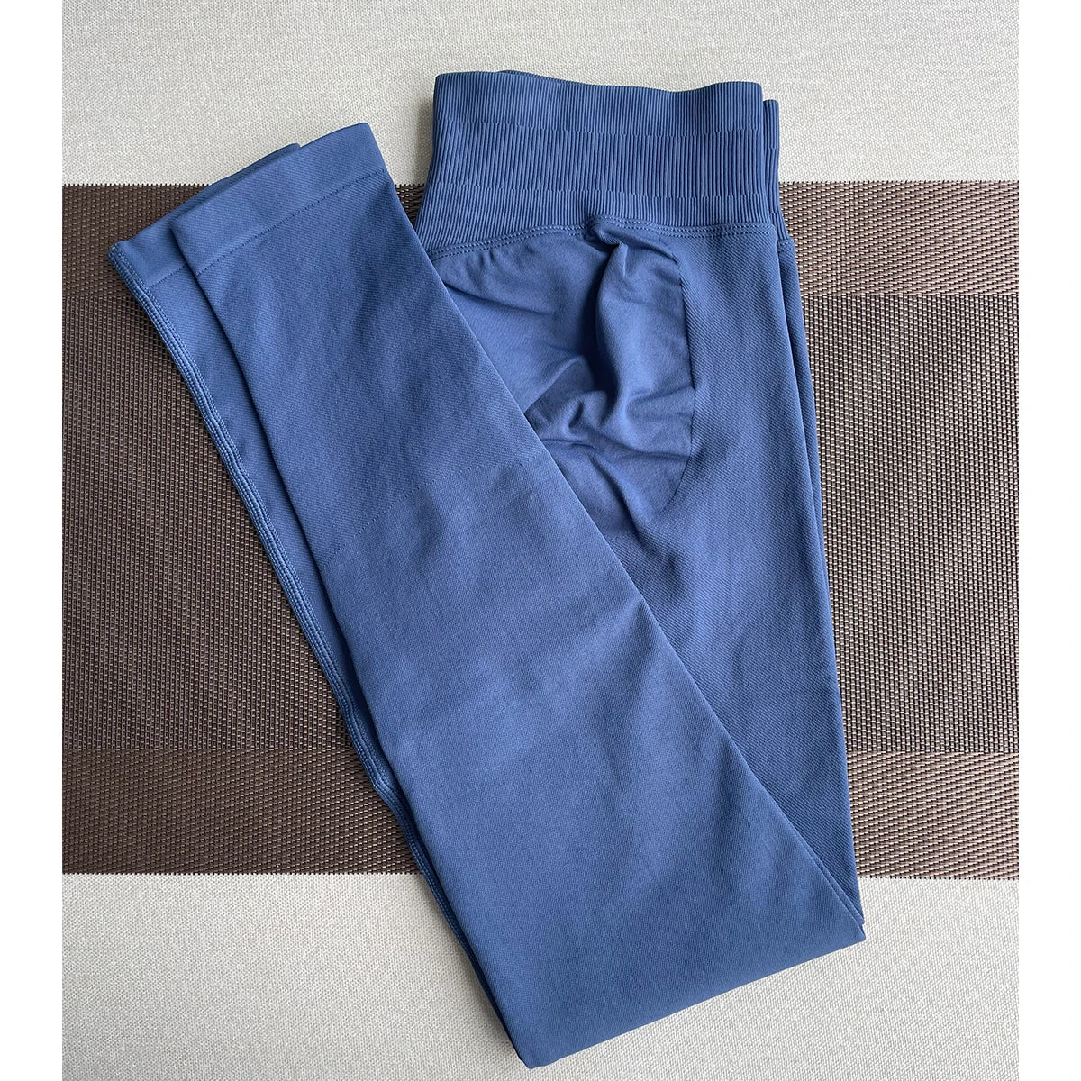 Seamless Women’s Leggings – Scrunch Bum Yoga & Gym Pants