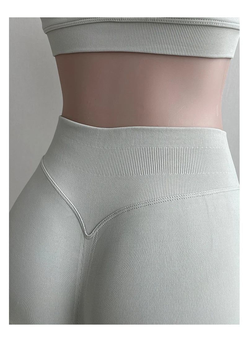 Seamless Women’s Leggings – Scrunch Bum Yoga & Gym Pants