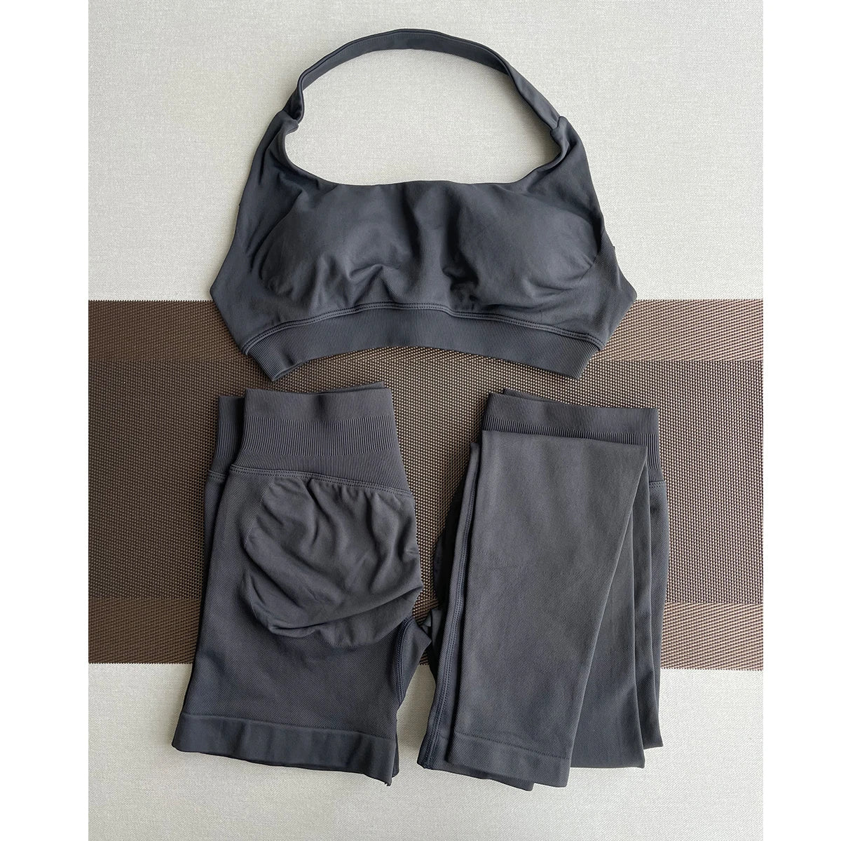 Seamless Women’s Leggings – Scrunch Bum Yoga & Gym Pants