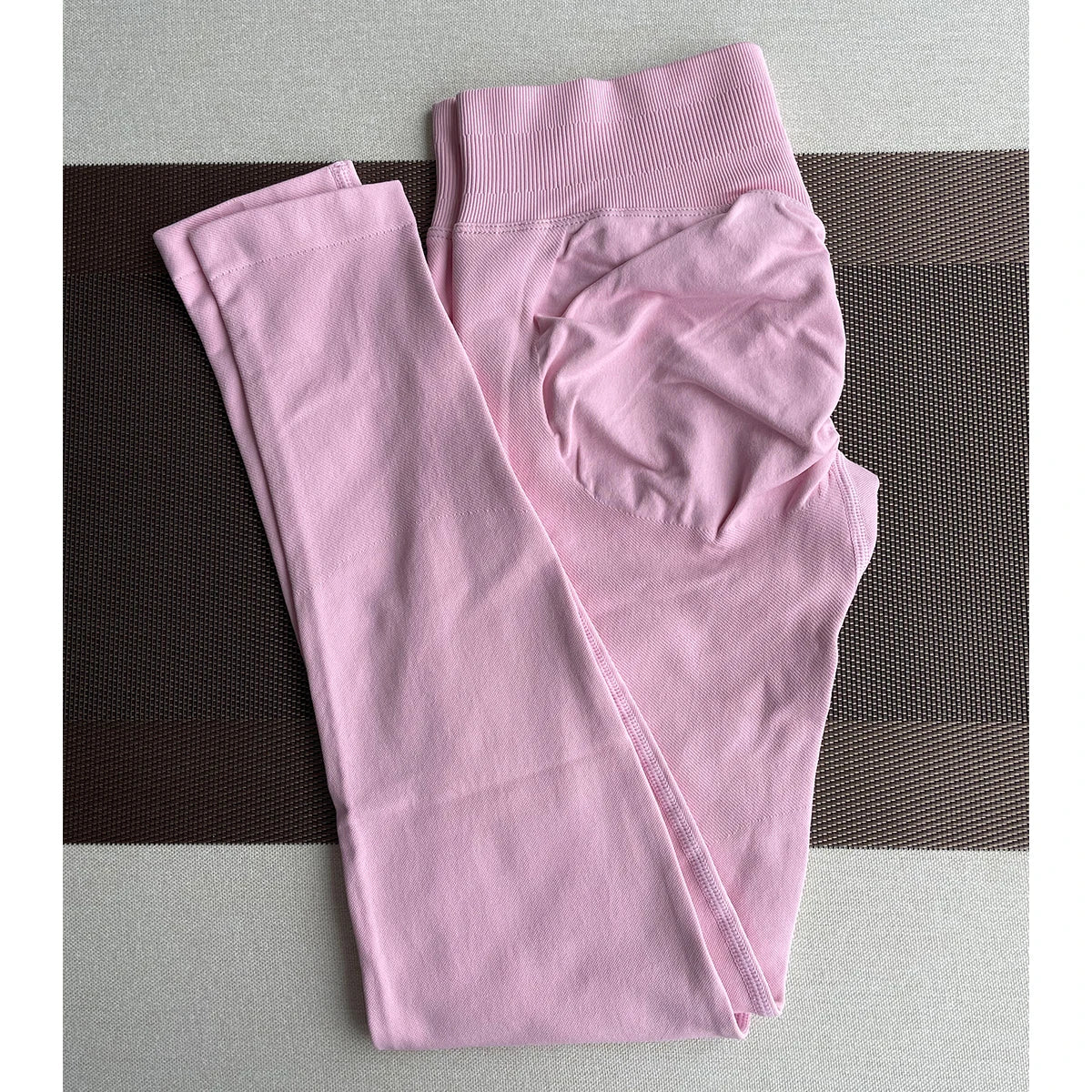 Seamless Women’s Leggings – Scrunch Bum Yoga & Gym Pants