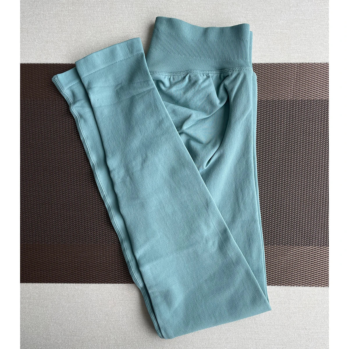 Seamless Women’s Leggings – Scrunch Bum Yoga & Gym Pants