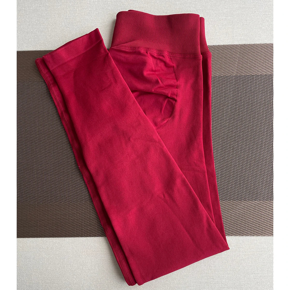 Seamless Women’s Leggings – Scrunch Bum Yoga & Gym Pants